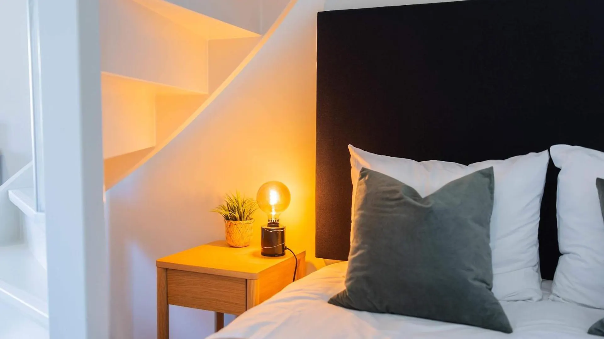 Smart 50M2 One Bedroom Apartment - Vw140C Eindhoven Hollanda